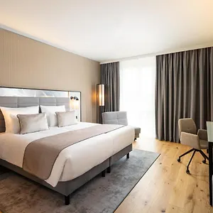 https://leonardo-royal-bonn-airport.dortmundhotels.net