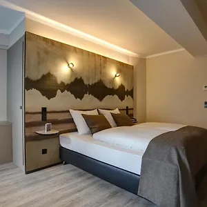 Boutique 009 3* Keulen