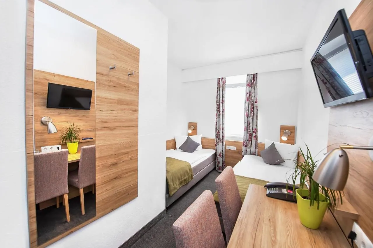 Hotel Andres بامبرج